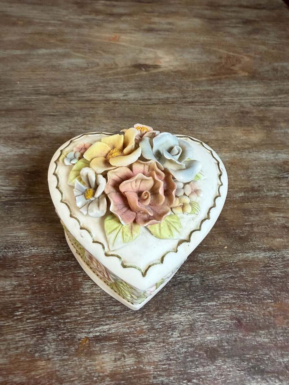 Vintage Porcelain Heart-Shaped Trinket Box with Applied Floral Bouquet